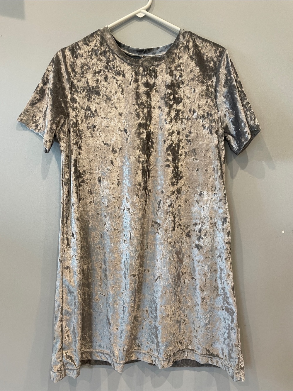 Crushed Velvet Short Sleeve Shift Dress in Silver-grey like new